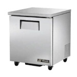 True TUC-27-HC - Undercounter Refrigerator, (1) solid door, (2) shelves
